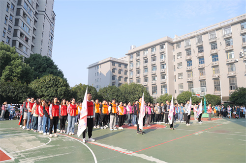 嗨戰(zhàn)！百捷火炬點(diǎn)燃熱烈永動(dòng)機(jī)